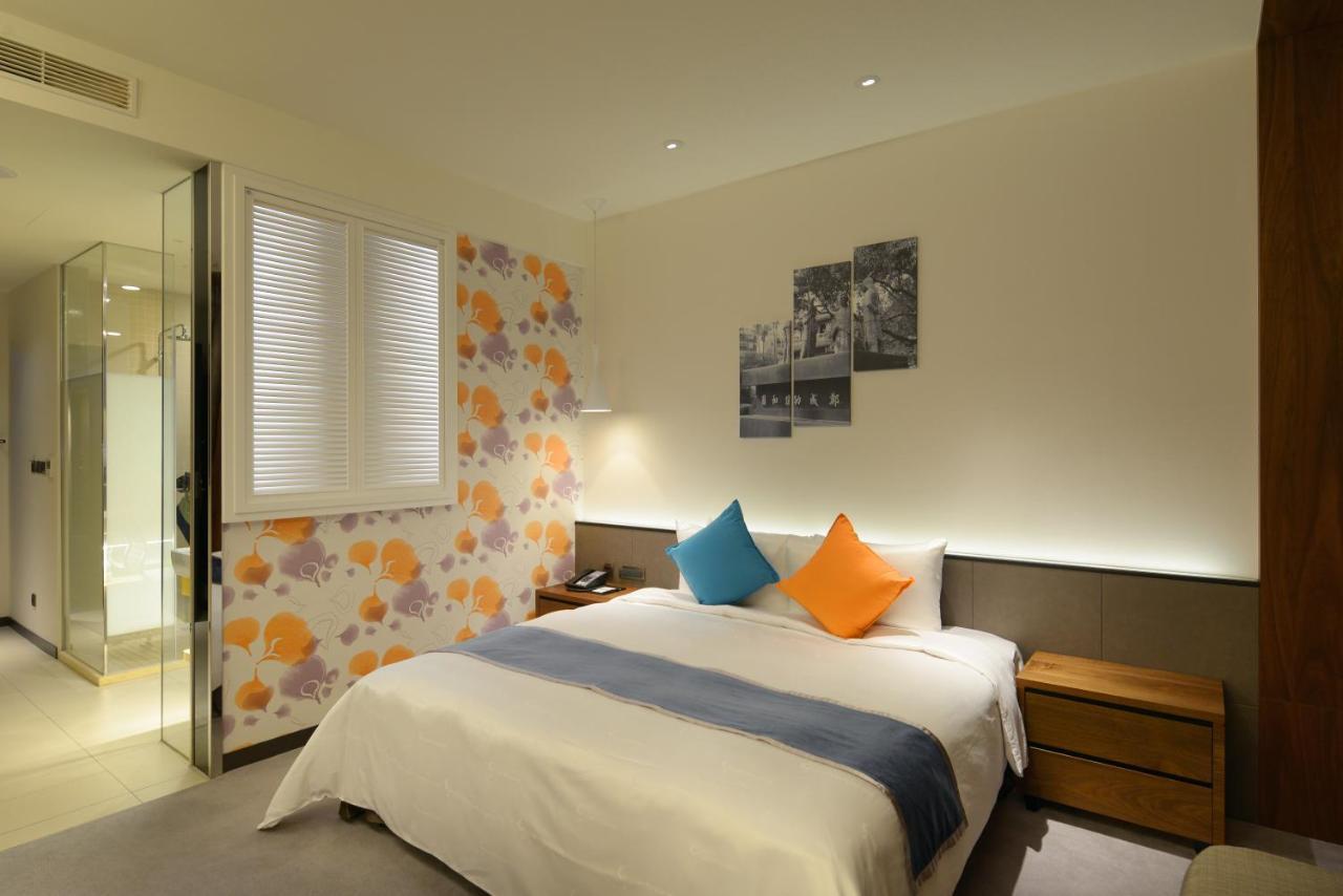Golden Tulip Glory Fine Hotel Tainan Esterno foto