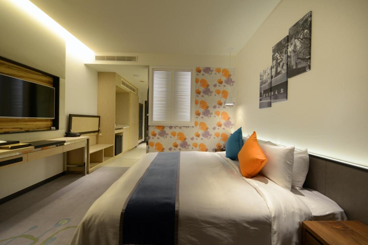 Golden Tulip Glory Fine Hotel Tainan Esterno foto