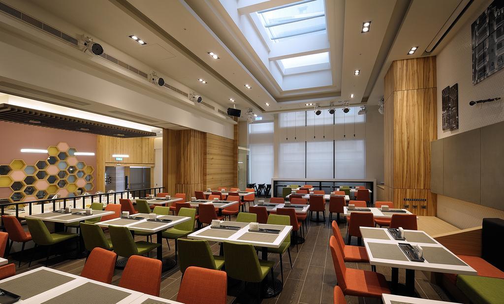 Golden Tulip Glory Fine Hotel Tainan Esterno foto