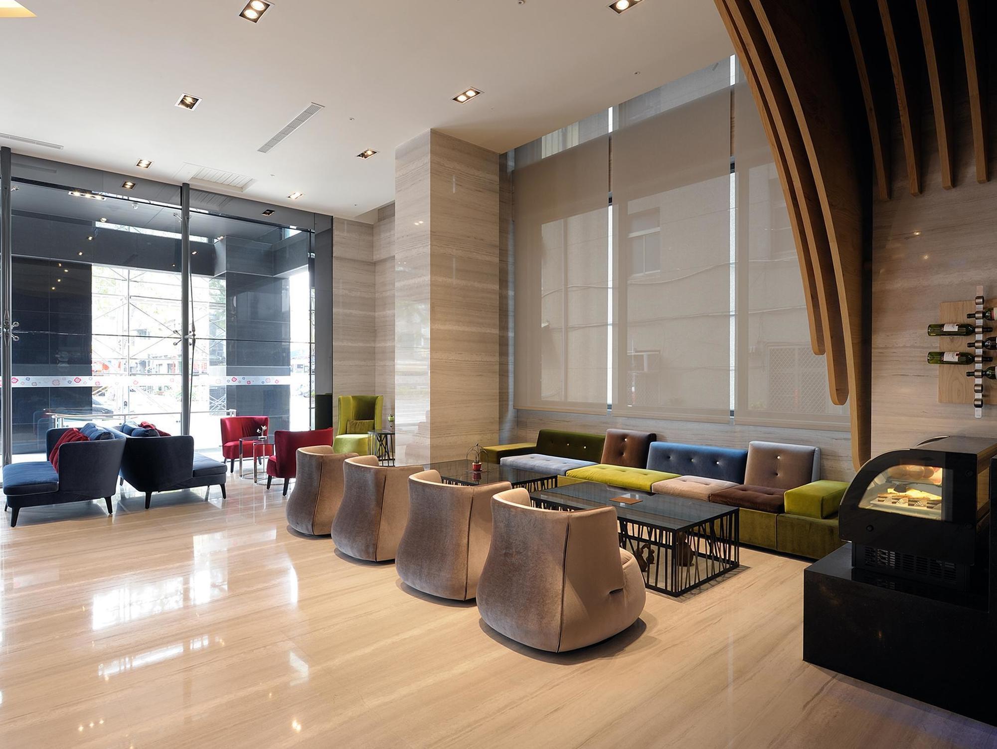 Golden Tulip Glory Fine Hotel Tainan Esterno foto