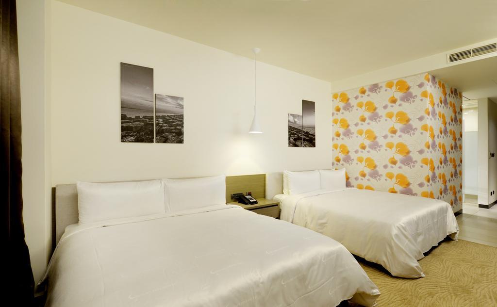 Golden Tulip Glory Fine Hotel Tainan Esterno foto