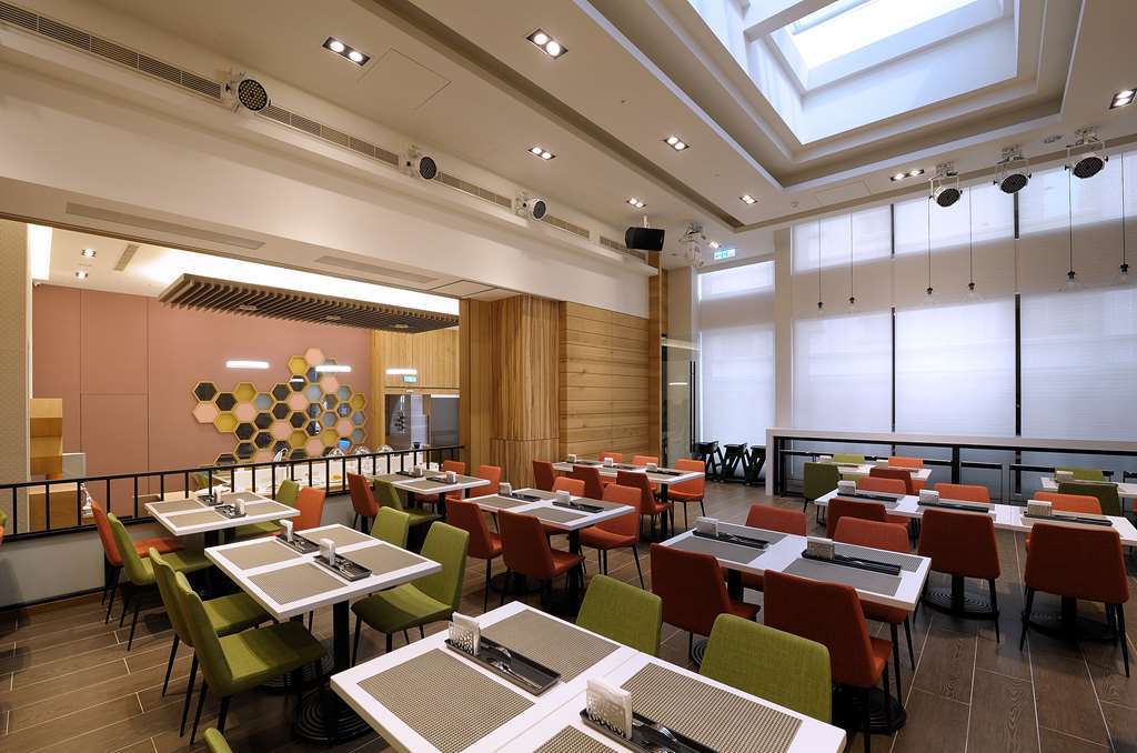 Golden Tulip Glory Fine Hotel Tainan Servizi foto