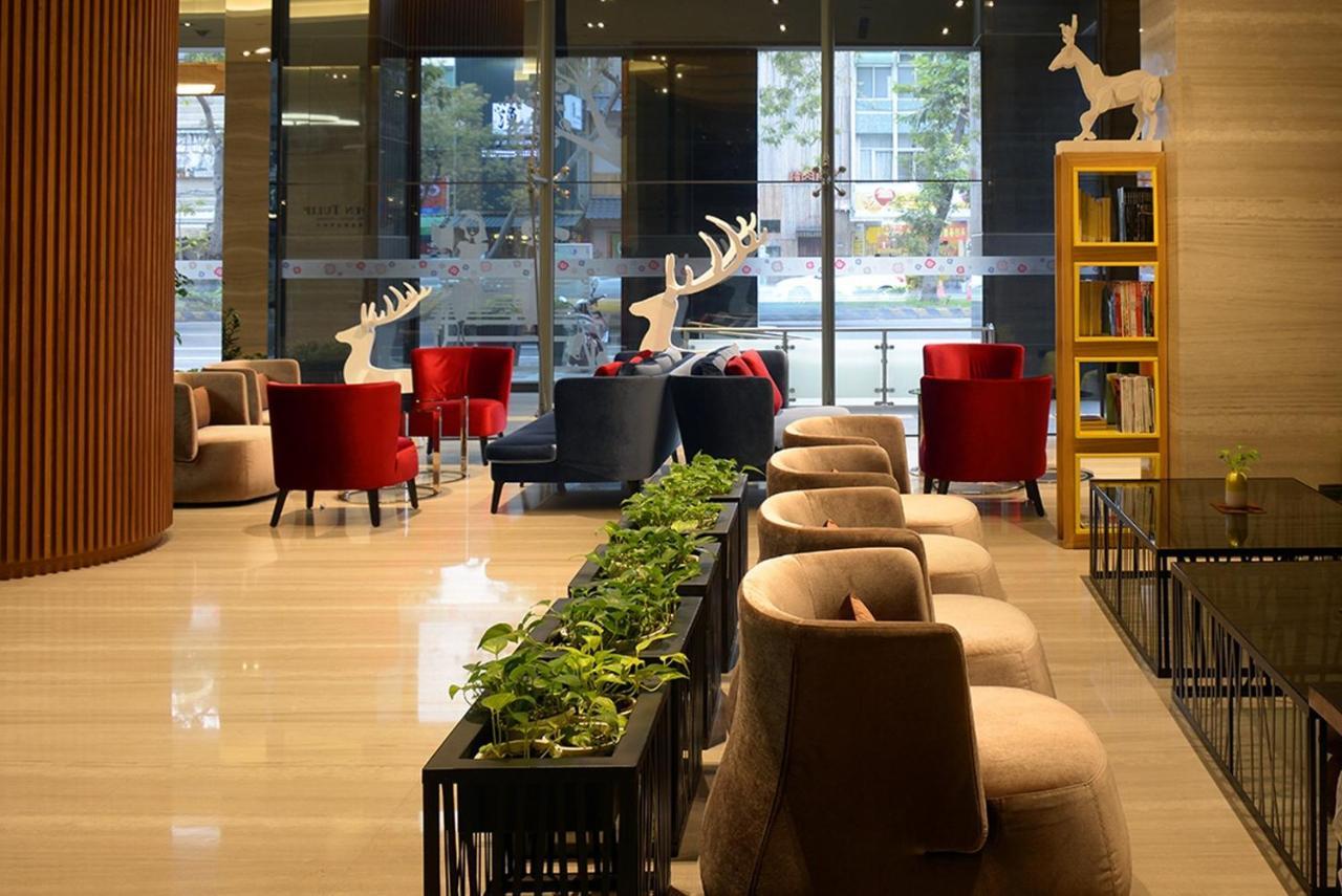 Golden Tulip Glory Fine Hotel Tainan Esterno foto